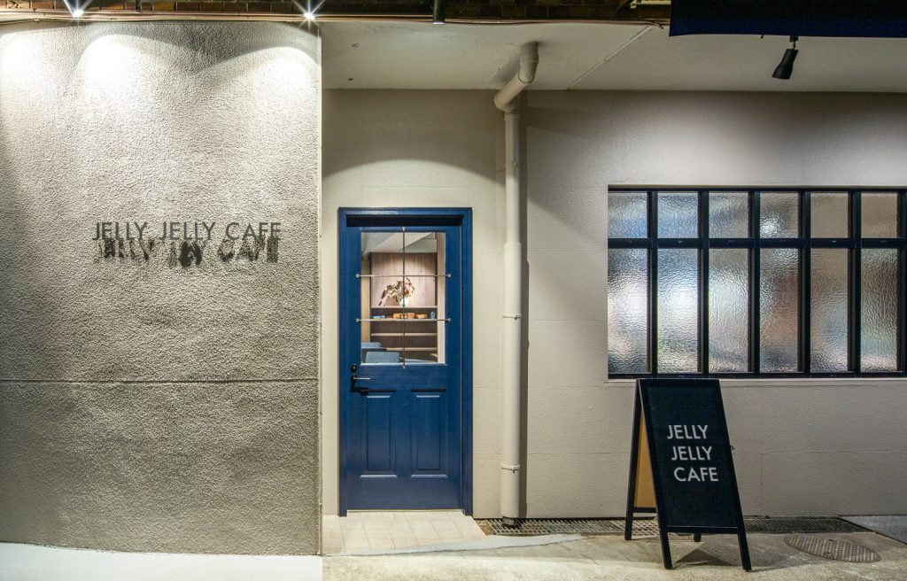 意匠設計や照明によって変わる「店舗の雰囲気作り」とは？