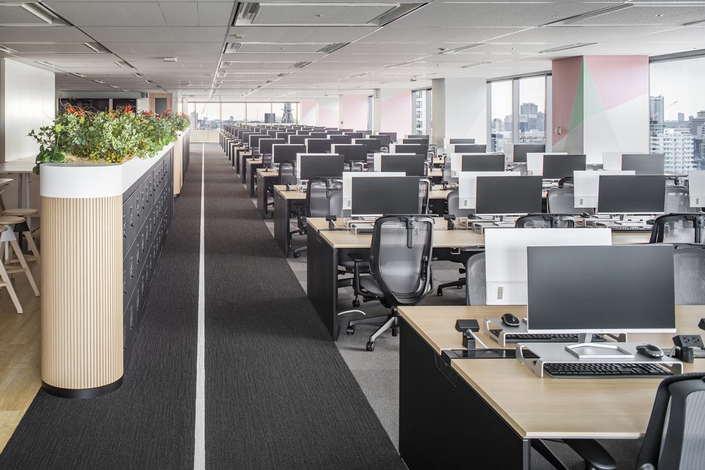 天井のデザインや素材の違いによる効果・影響とは？