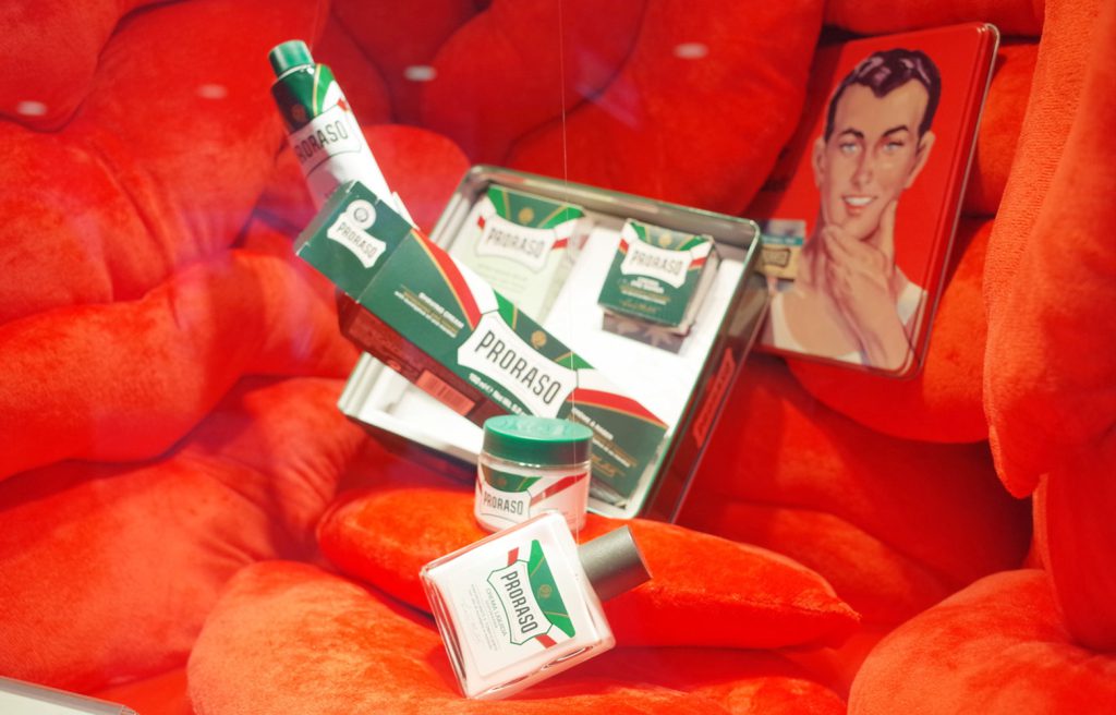 ディスプレイデザインが伝えるメッセージ