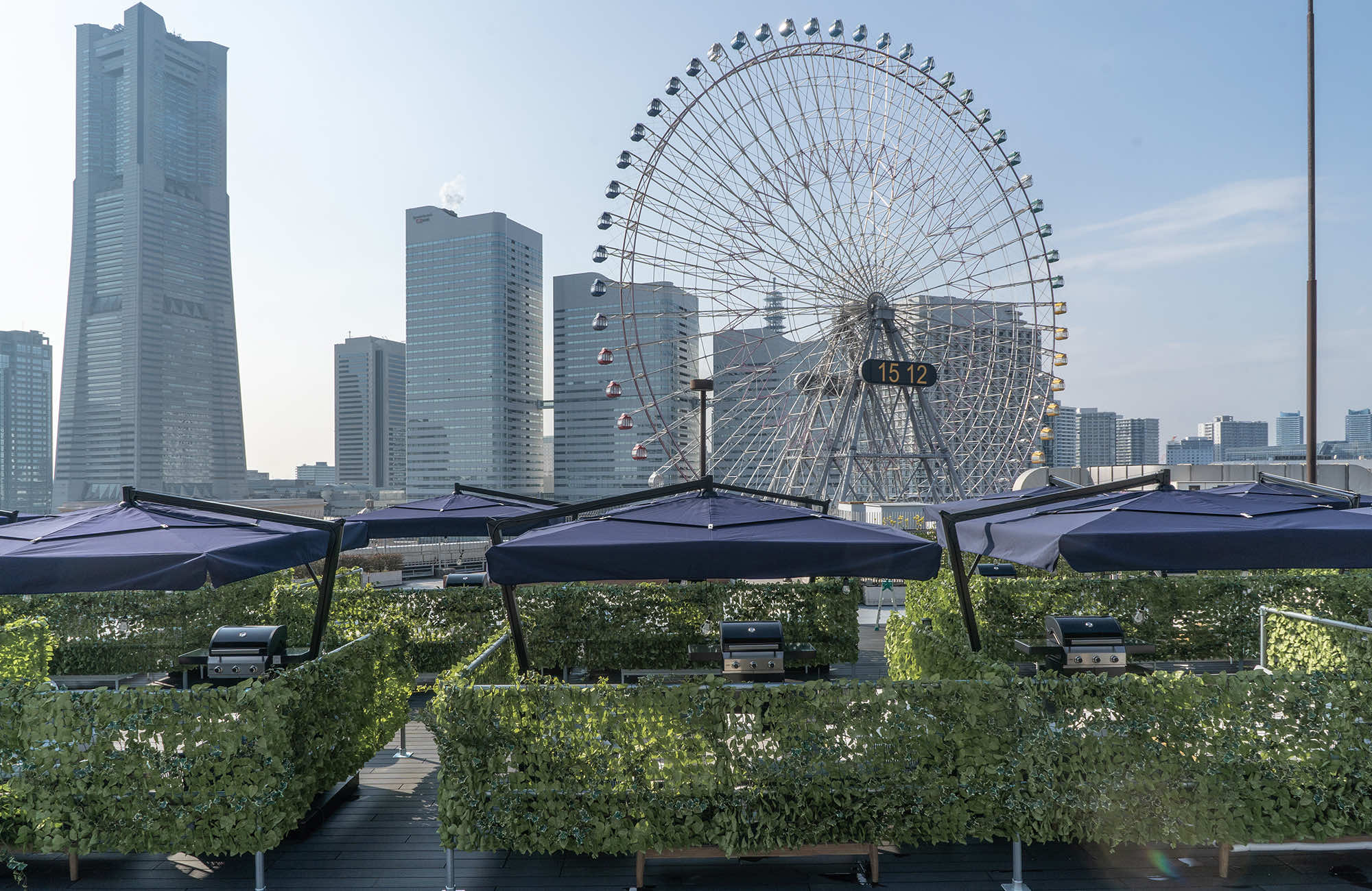 GLAMOROUS SMOKED BBQ iburu